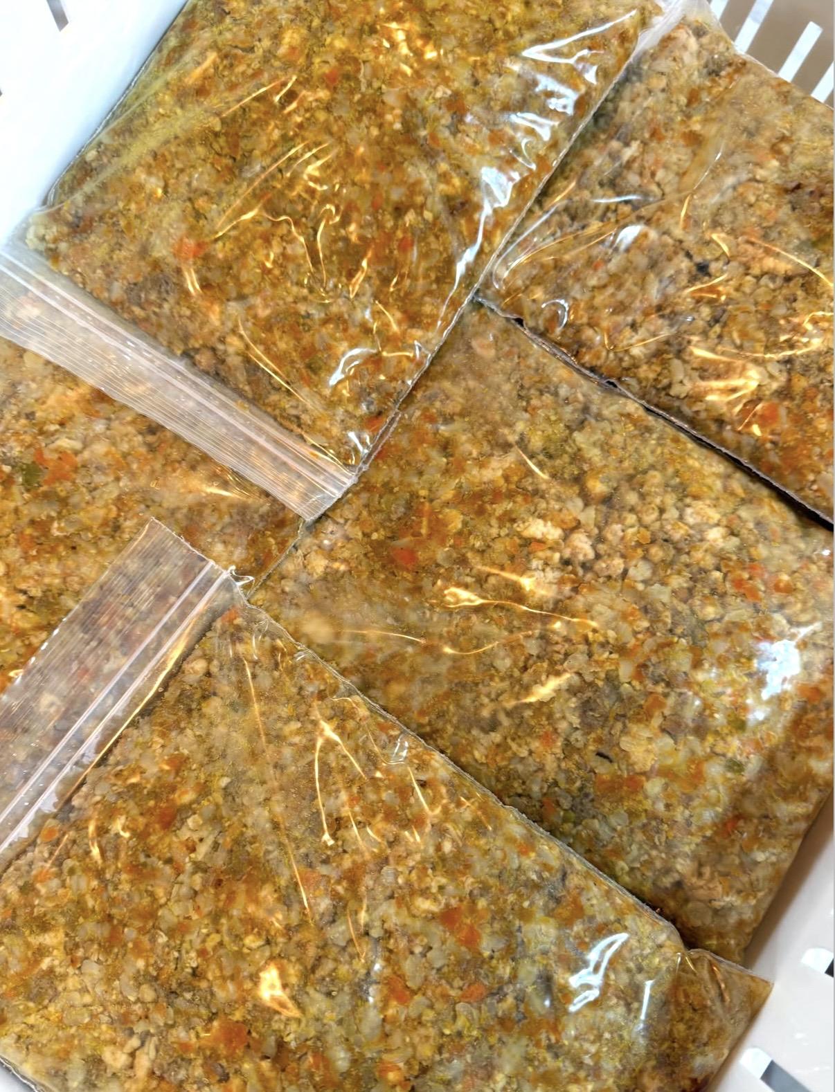 Manjar perruno - alimentos cocidos 100% natural para perros y gatos.